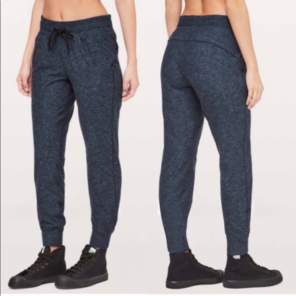 Lululemon‎ Ready To Rulu Pant in Heathered True Navy / Black